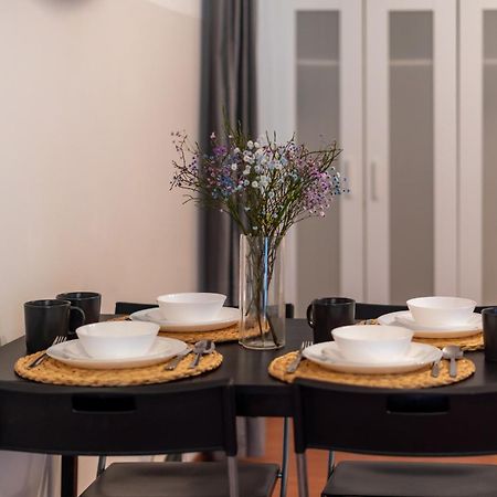 Cozy Apartment In Akacfa Street بودابست المظهر الخارجي الصورة
