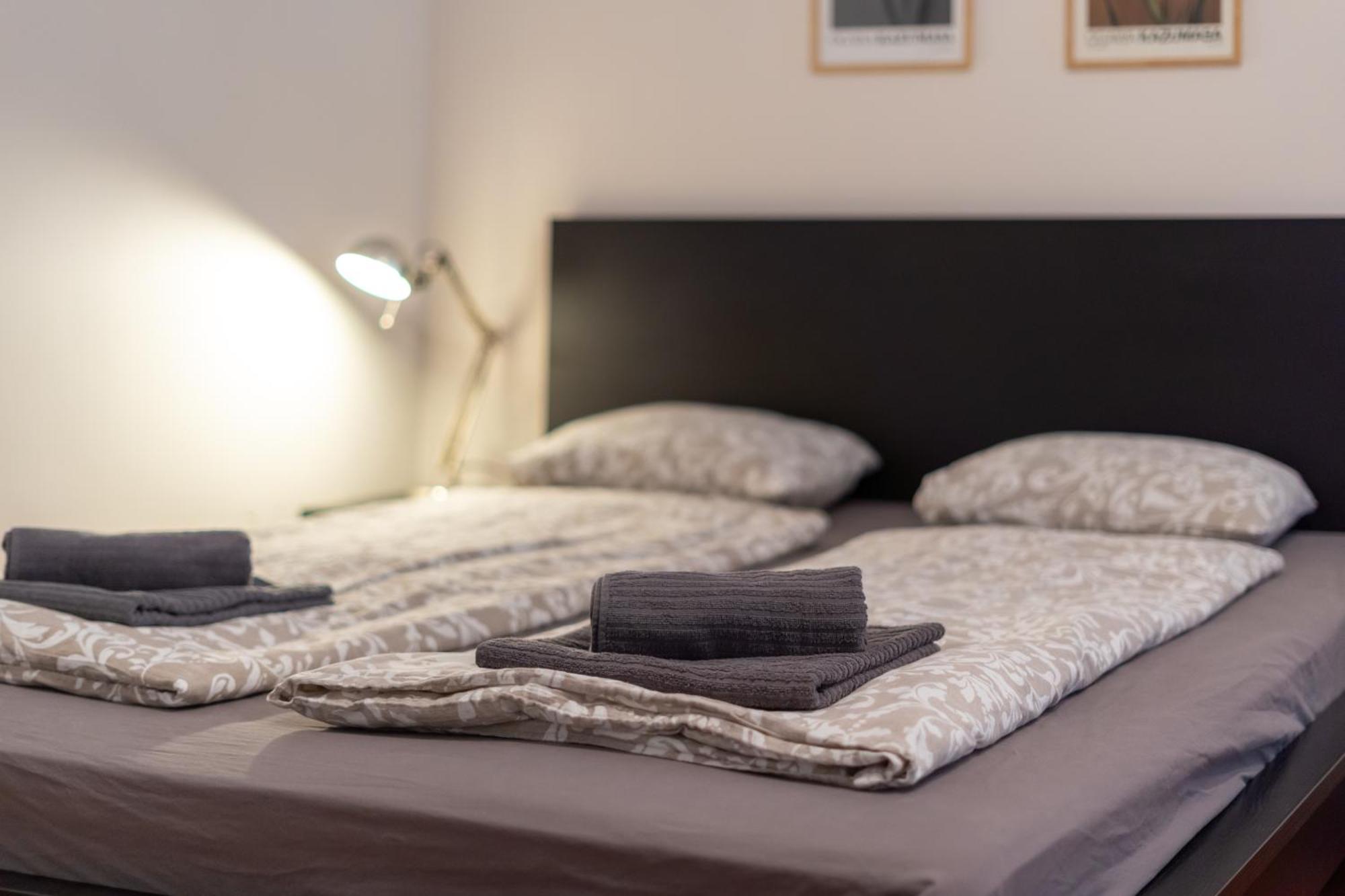 Cozy Apartment In Akacfa Street بودابست المظهر الخارجي الصورة